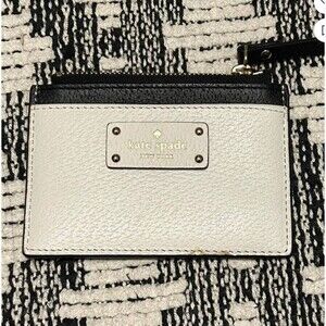 Kate Spade Saffiano Leather Small Card Holder with zipper Pre-owned